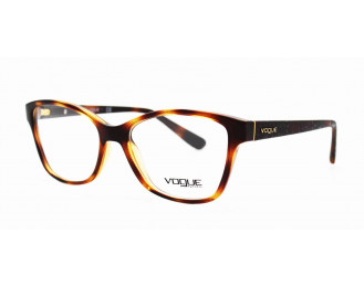 Как делать макияж тем, кто носит очки Vogue VO 2998