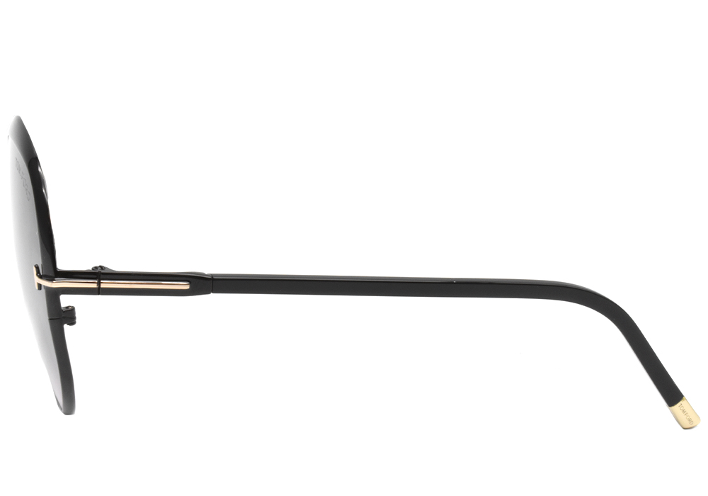 Солнцезащитные очки Tom Ford TF913 01B